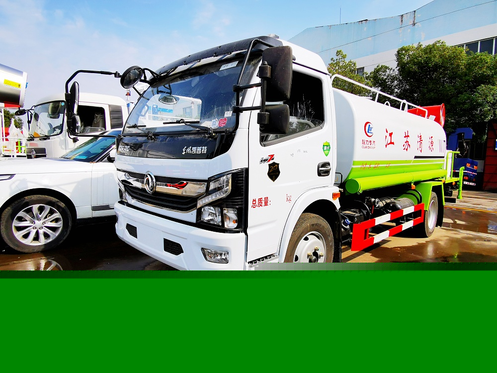 東風大多利卡霧炮灑水車國六9立方/30-40米霧炮